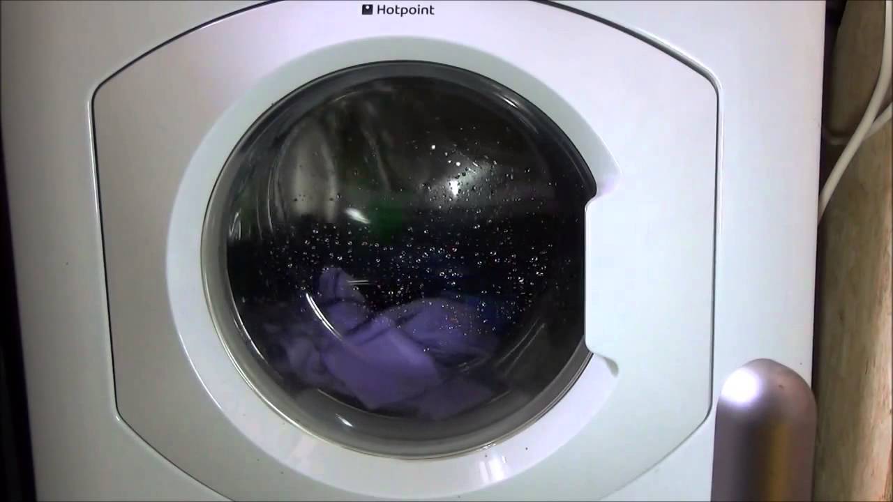 Hotpoint Futura HF8B593 Washing Machine : Shirts cycle + reduced ironing