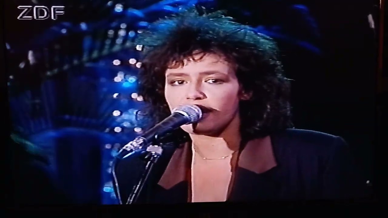 Words (live) Nadieh 1991