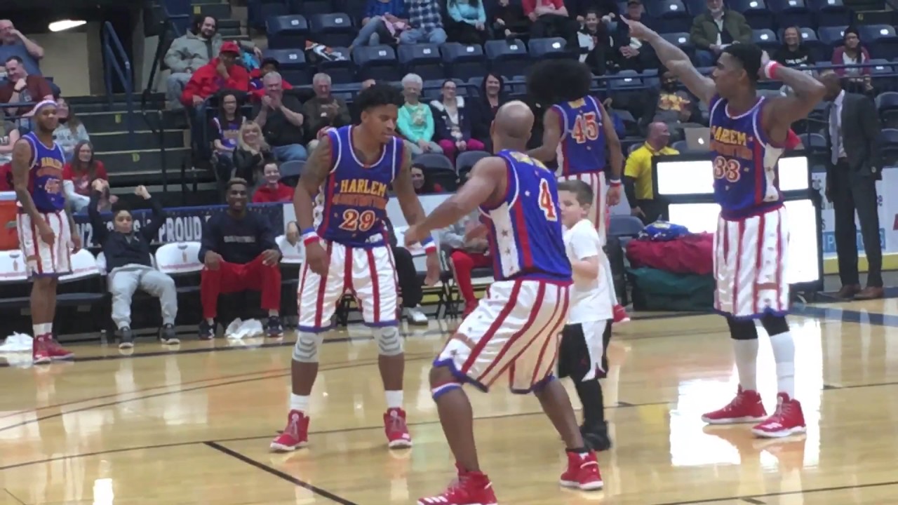 Harlem Globetrotters basketball at Covelli Centre Youngstown, OH Jan. 28, 2017