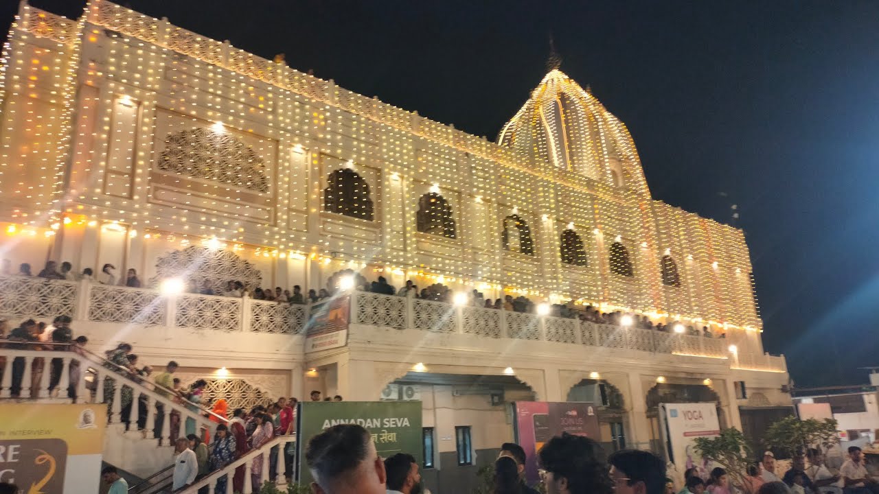 Akshay Patra Temple, Heavy crowde, Mahal Road, Jagat pura, Jaipur 