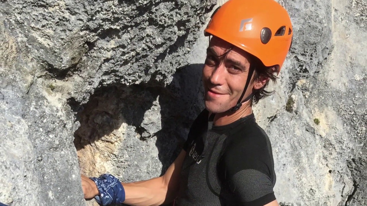 Escalando en La Selva (Quirós)