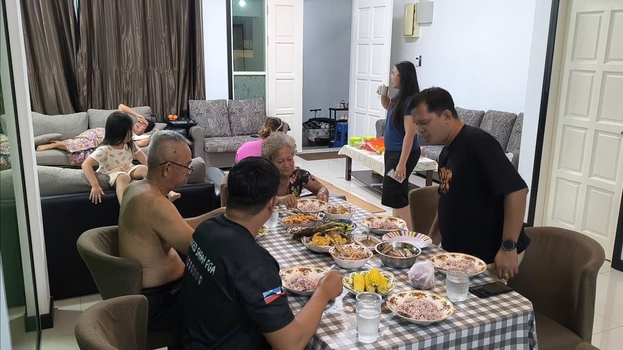 Kol 10 Ahi Sampun Malam Bahu Datai Di Miri//Terus Behami Makai Kami Sebilik