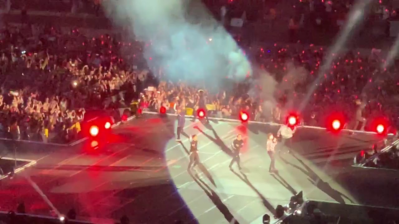 [FANCAM] 190602 BTS Mic Drop Wembley, London