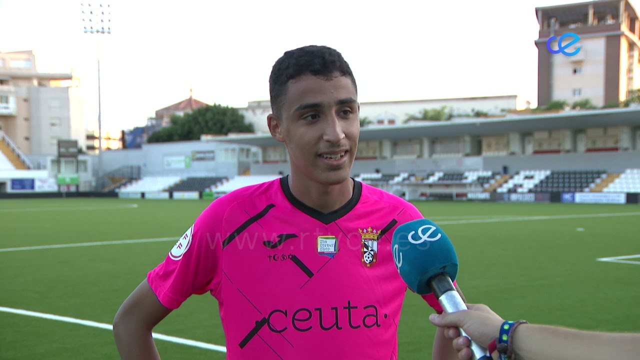 Basilio, el 'sportinguista' de 18 años, debuta en tercera en la zaga de la AD Ceuta B
