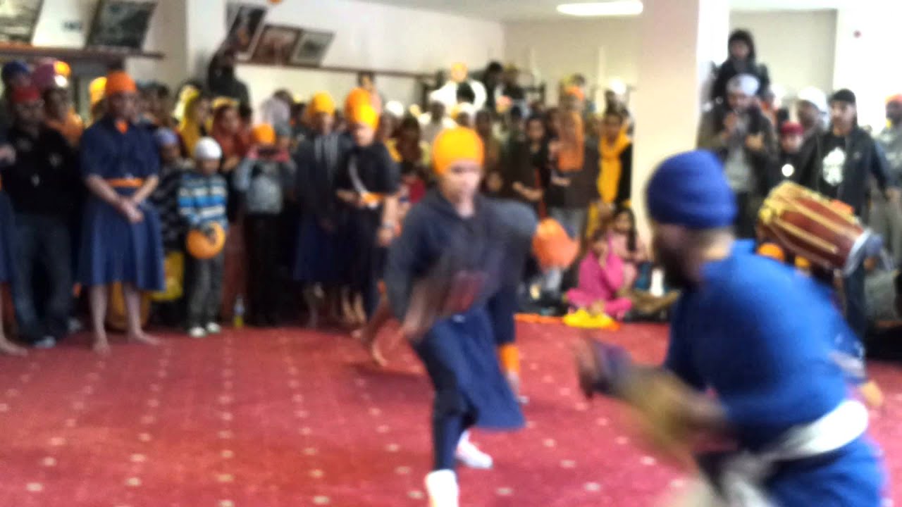Coventry Nagar Kirtan Gatka 2012 Akali Phoola Singh Jee Akhara