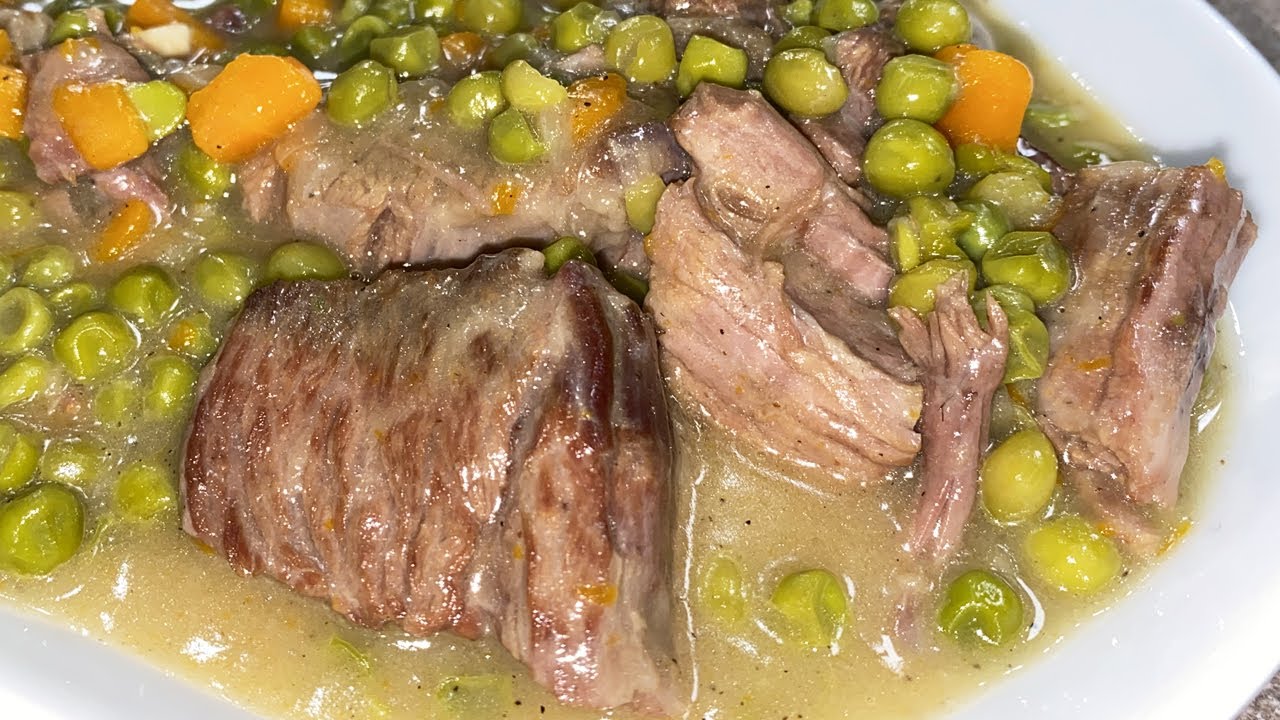 SPEZZATINO CON PISELLI MORBIDISSIMO