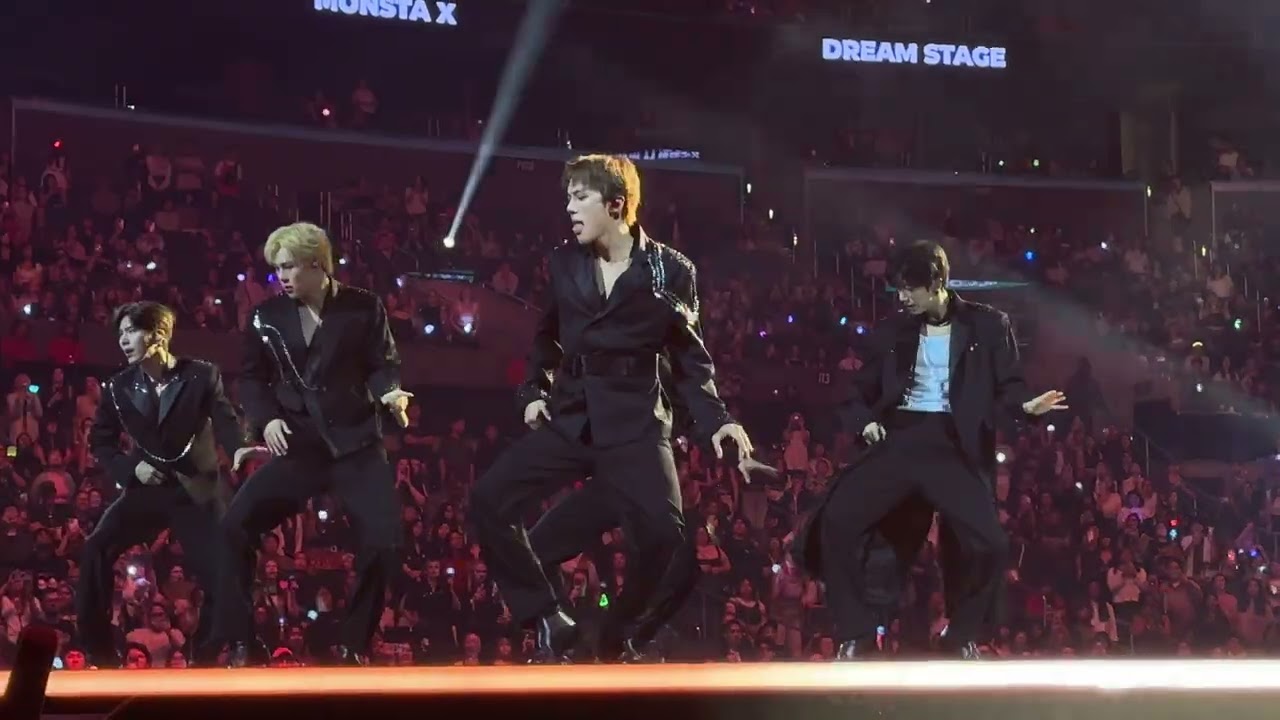 MONSTA X 몬스타엑스 | GAMBLER | KCON LA 2025