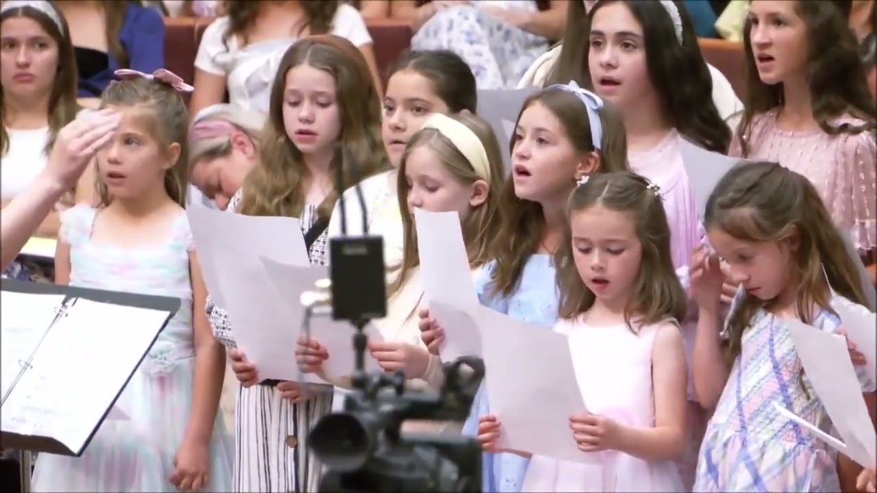 Corul de fete, At the Cross with Worthy of Your Name  , Philadelphia Romanian Church Aprilie 2025