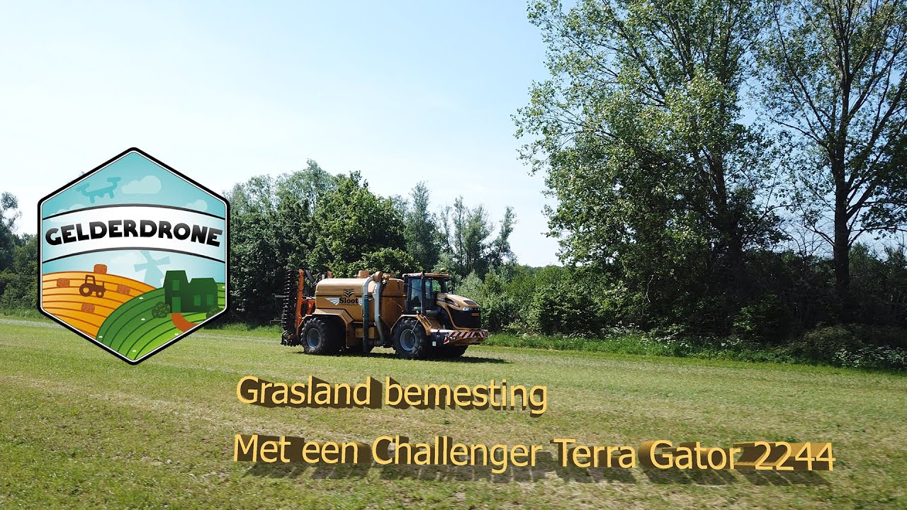 Mestseizoen 2020 - Grasland bemesten met een Challenger Terra Gator 2244 - slurry injection