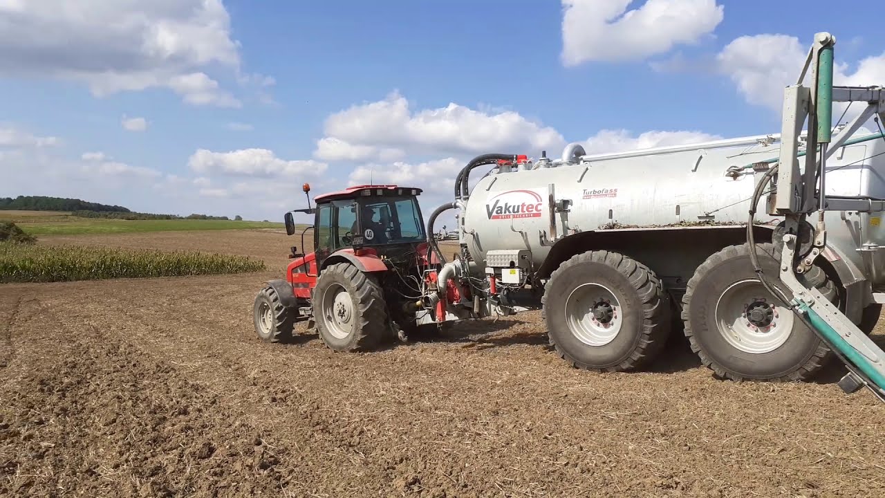Belarus 1523.4 mit Vakutec Turbofass &Belarus 920.2