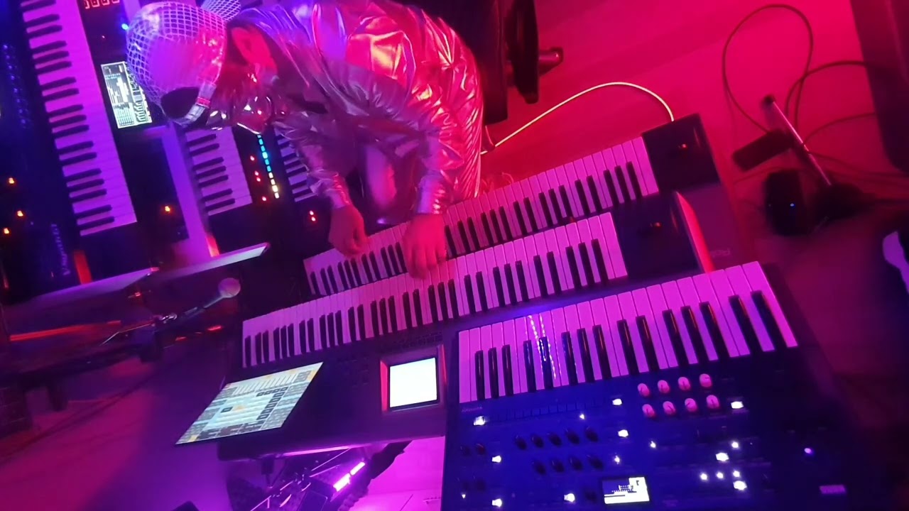Znany kawałek- Roland, Korg Wavestate, Ketron Evm