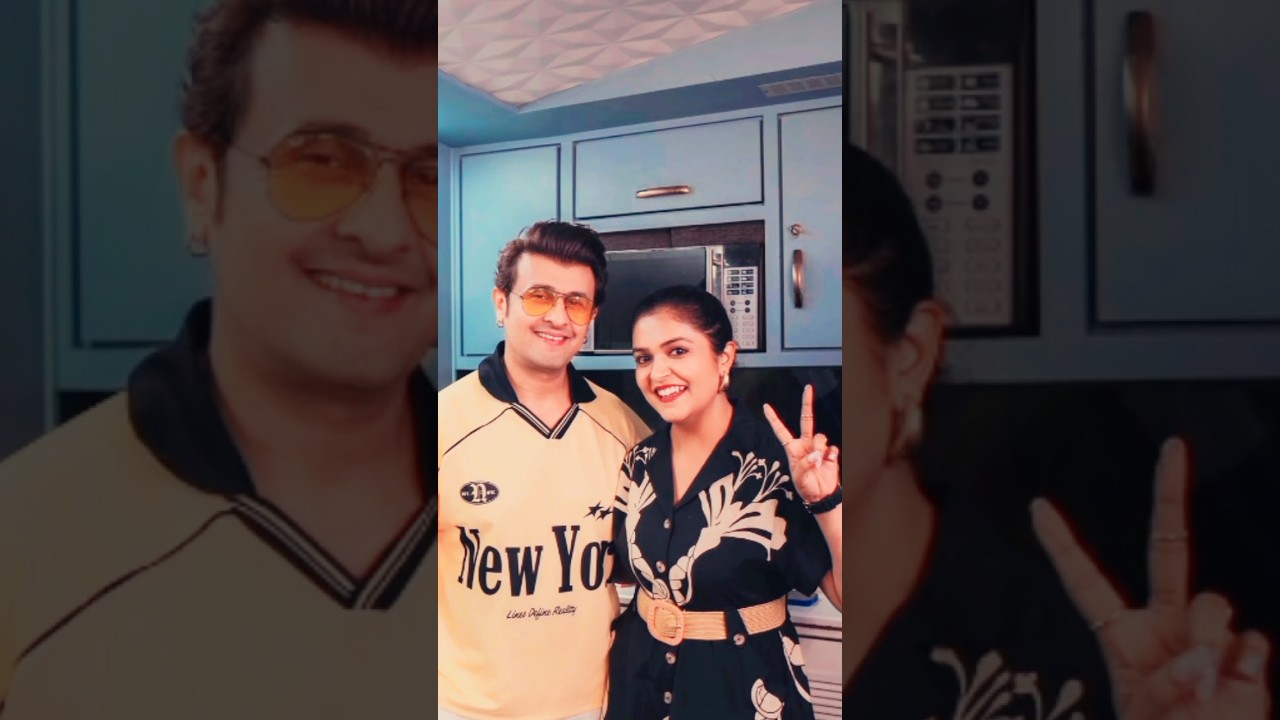 Sonu Nigam (Udit ji🤣) X (Doraemon )@The_MotorMouth  #shorts #mimicry  #viral #bollywood