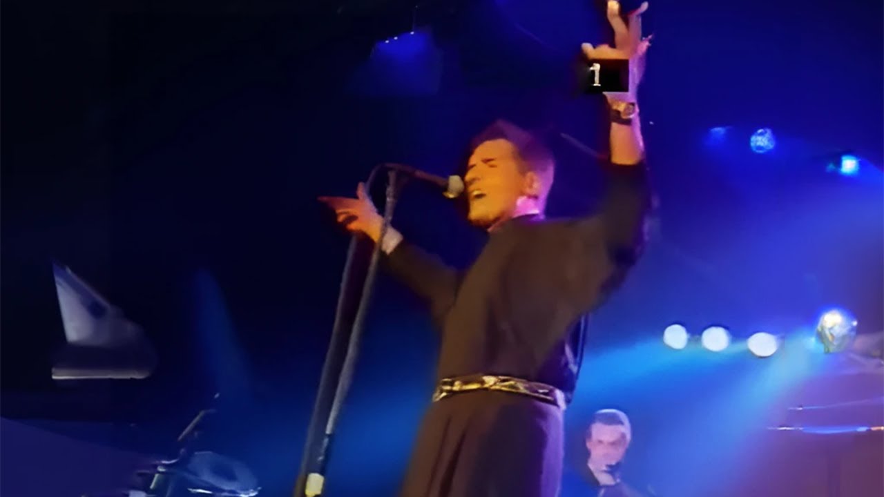 Falco - Junge Roemer (Live Bank Austria Zelt 1993)