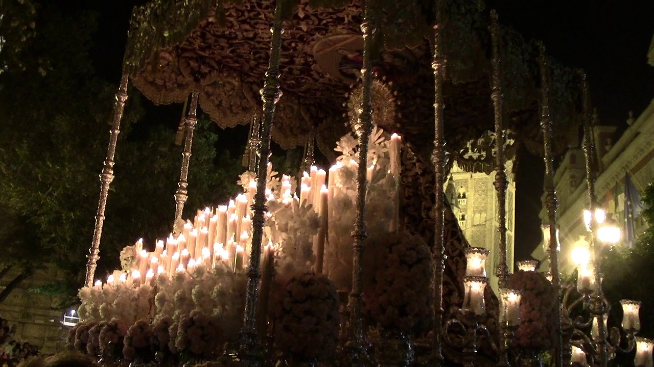 Virgen Caridad Baratillo 2017 Plaza del Triunfo Madrugá Abel Moreno