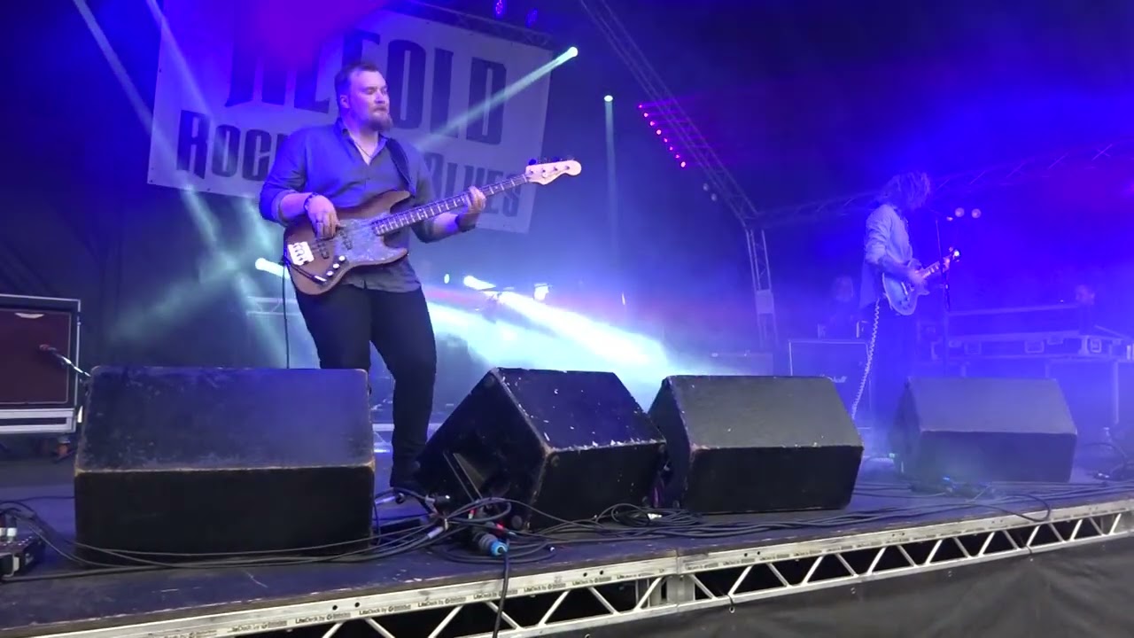 DOM MARTIN    ALFOLD ROCK AND BLUES   2023