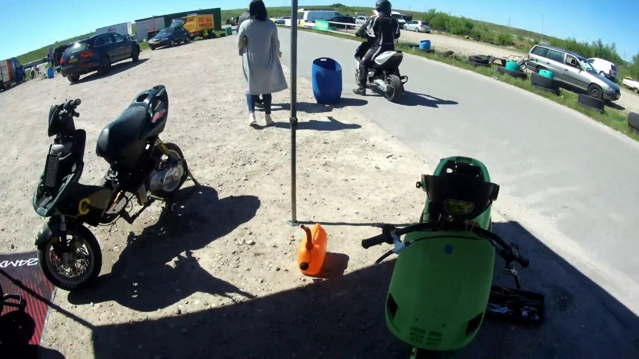 Piaggio Zip Stage6 Racing Scooter funday Meeting thedinga
