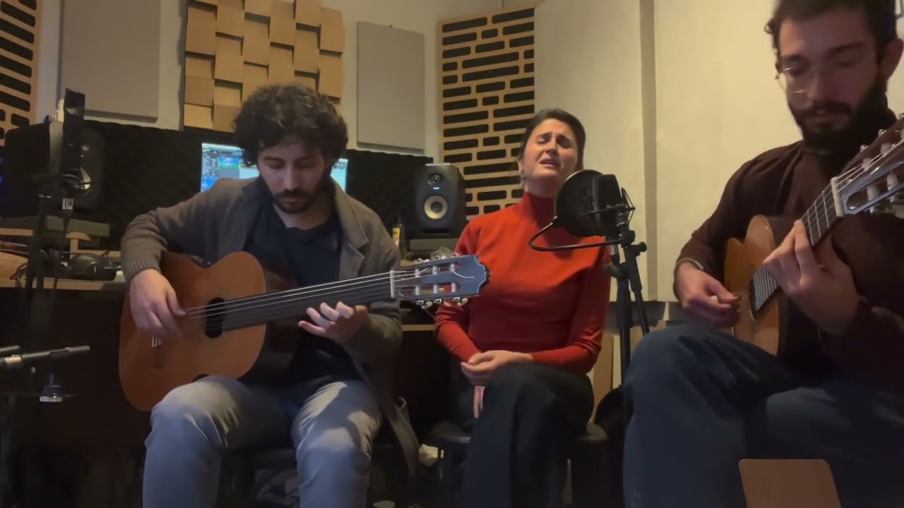Duygu Özay - Dostum Dostum