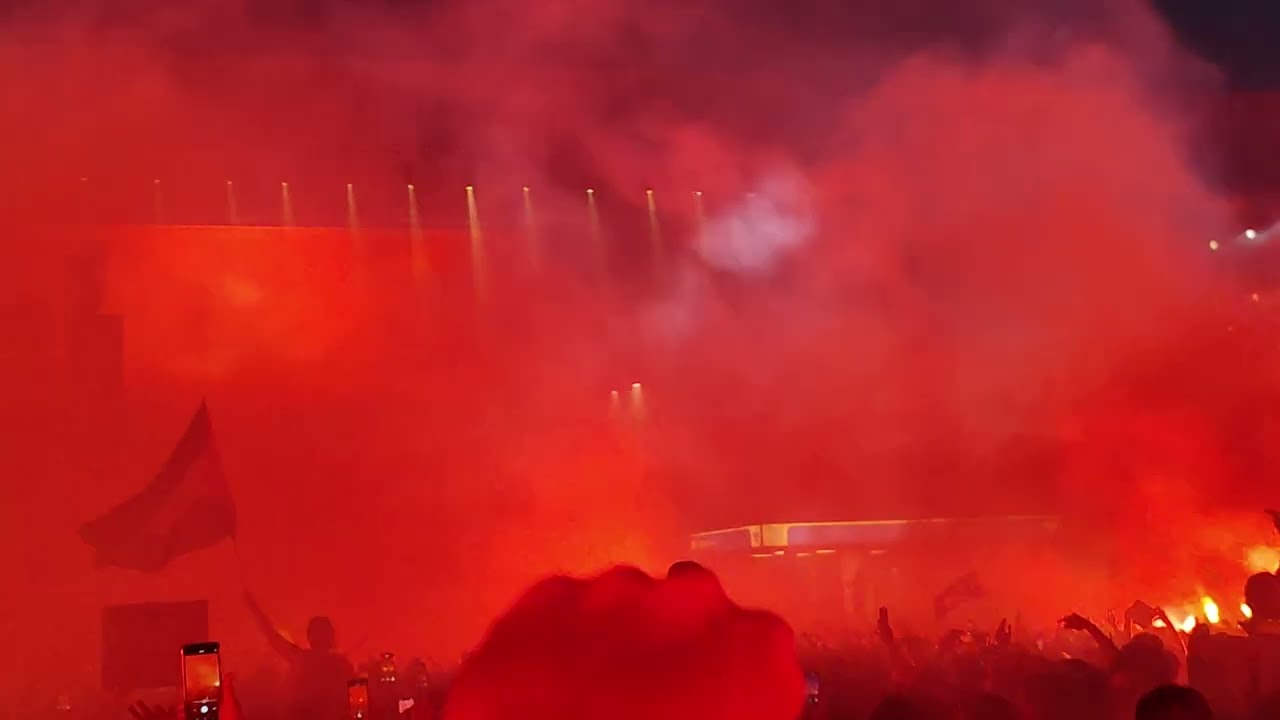ΛΕΞ - Vittorio Live (ΟΑΚΑ) 28/6