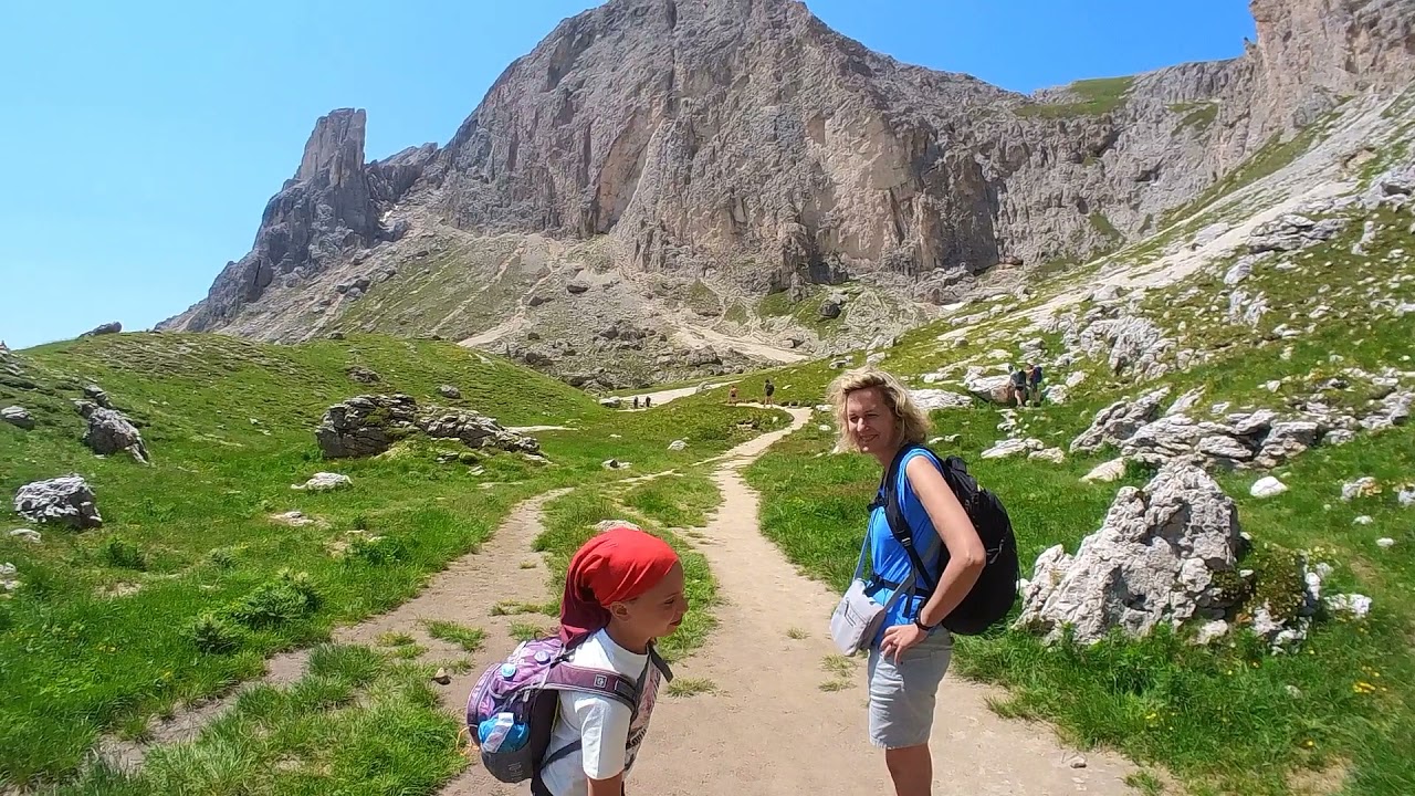 Ciampedie - Vial delle Feide - Rifugio Roda di Vael - Malga Vael - Val Vaiolon