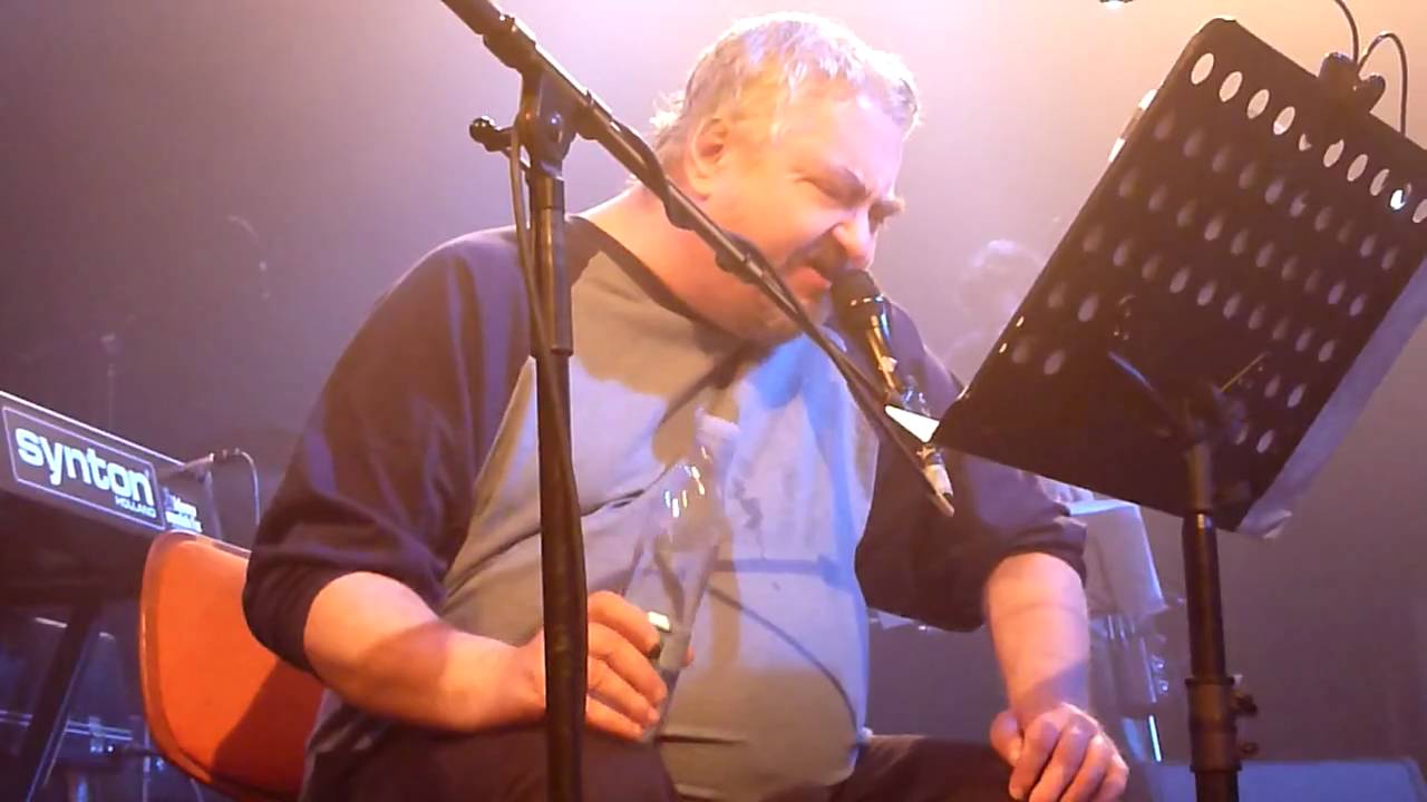 Daniel Johnston - Worried Shoes (Live at Vega, Copenhagen 2010)
