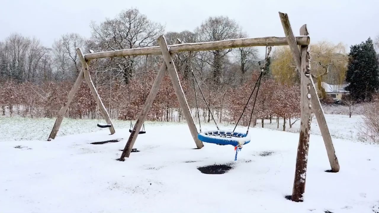 2023 Moortown Snowing Days