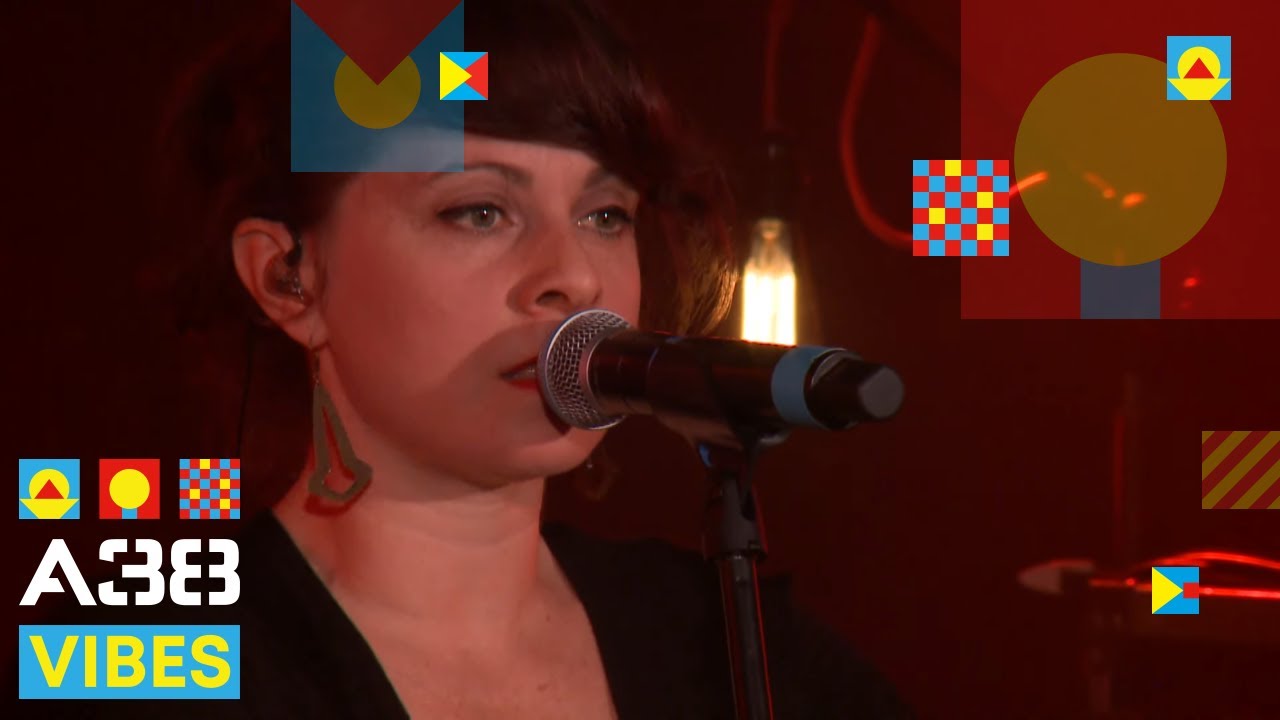 Nouvelle Vague - Guns of Brixton // Live 2018 // A38 Vibes