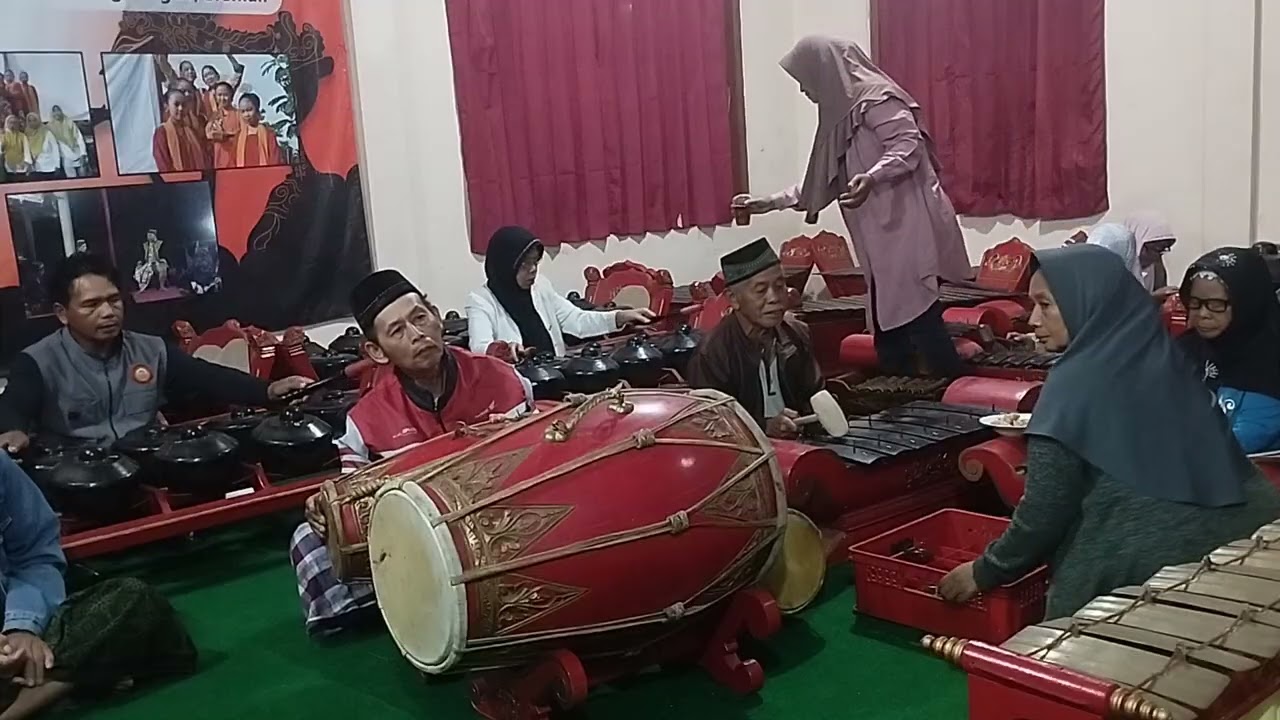 Gending soran bersama mbah yoto langen beksa