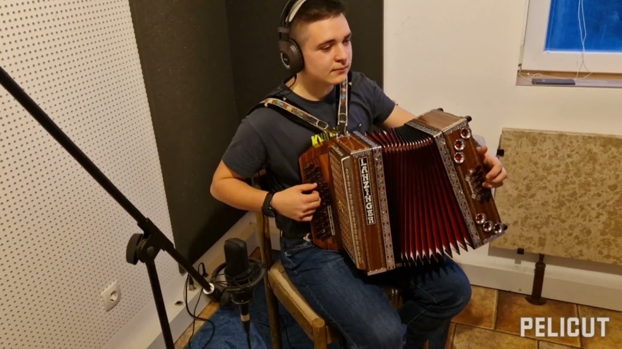 PESEM JE MOJE ZIVLJENJE (F.MIHELIC) DEMO-GAL SUHADOLNIK &MARKO PLAZNIK-LANZINGER C F B-PLAZNIK STIMA