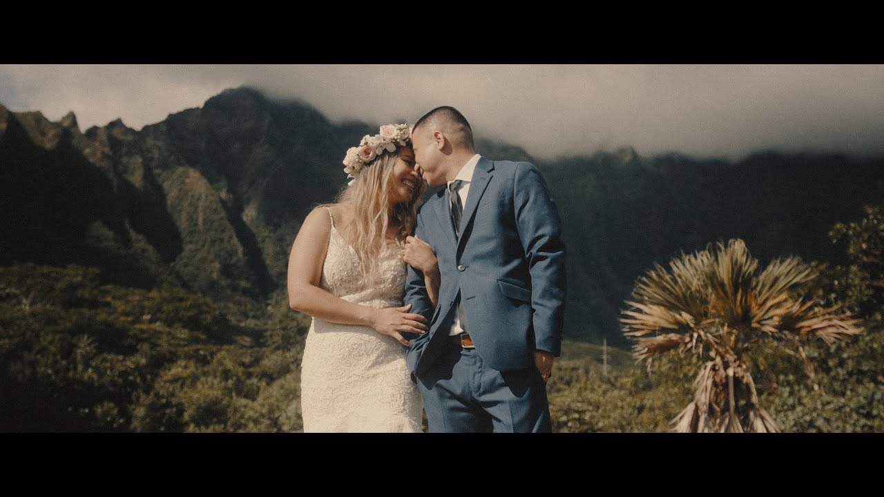 A Secret Elopement in Hawaii | Oahu Hawaii Destination Wedding