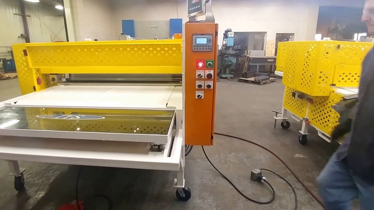 AUTOMATIC SMC SLITTER TABLE