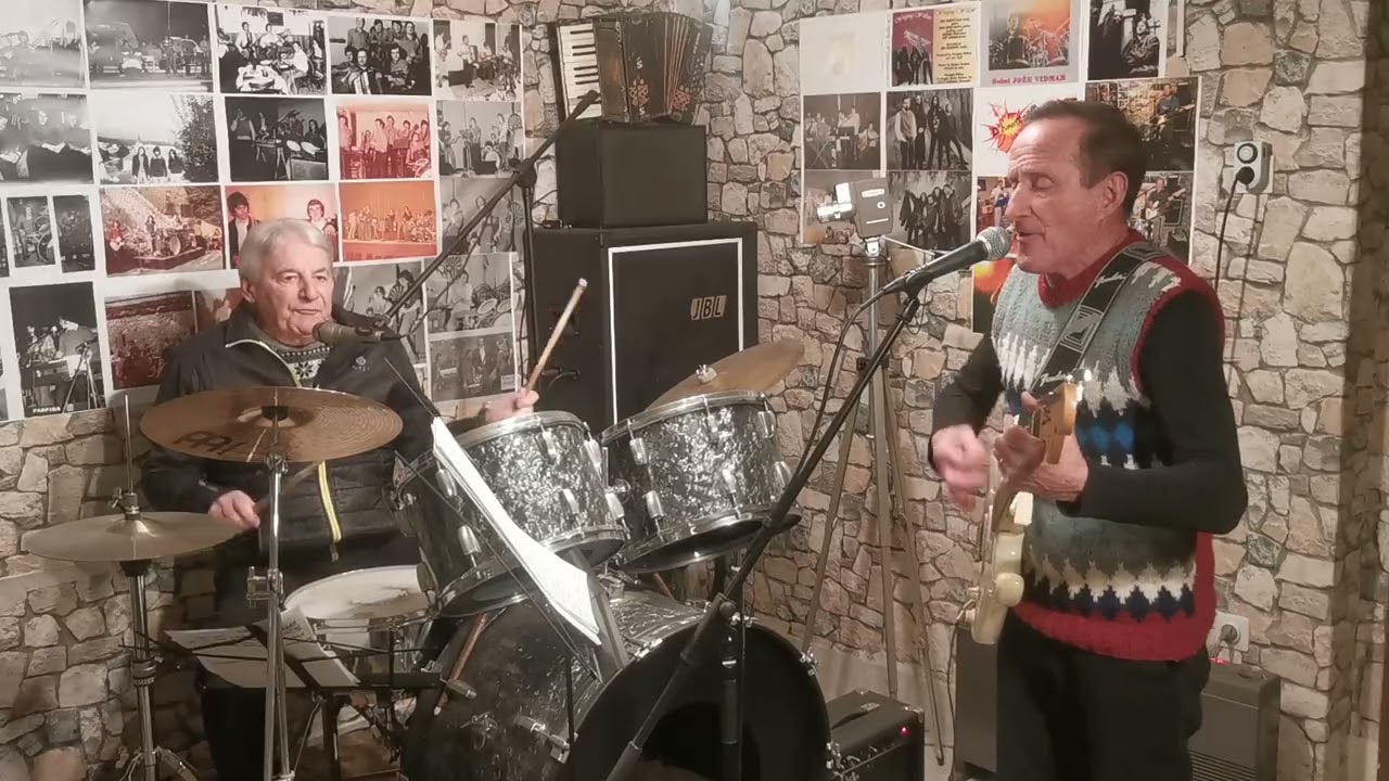 VID 20260112 172140i felling blue