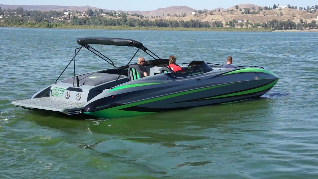28 fundeck Mercury Racing 565 plane time