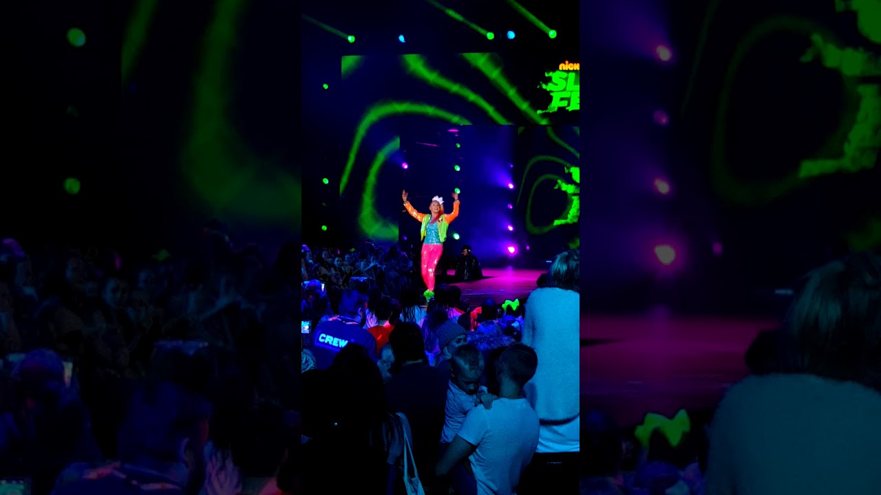 JoJo Siwa UK *LIVE* exclusive SLIMEFEST 2017