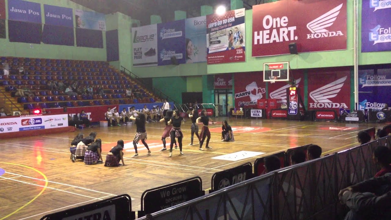 Dance Al-Izhar 17 (IDENTITY) and Al-Izhar 18 @ DBL 2013