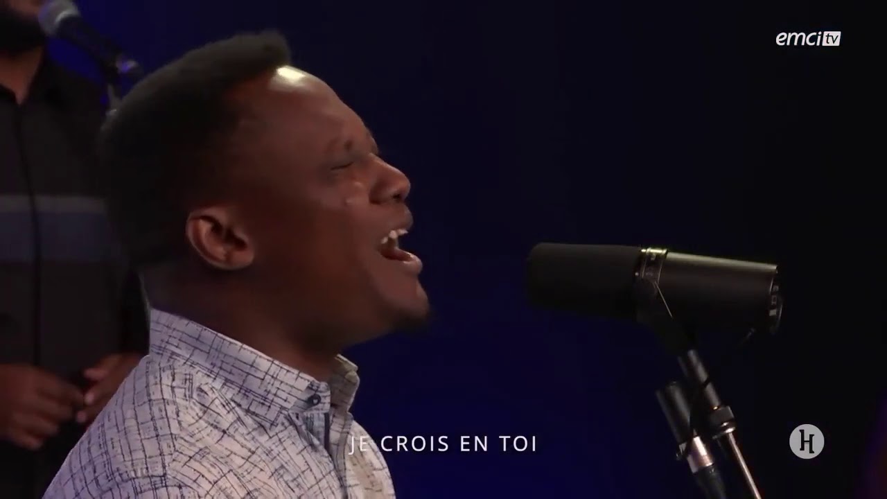 TU ES LÀ ~ Joseph Mbaya