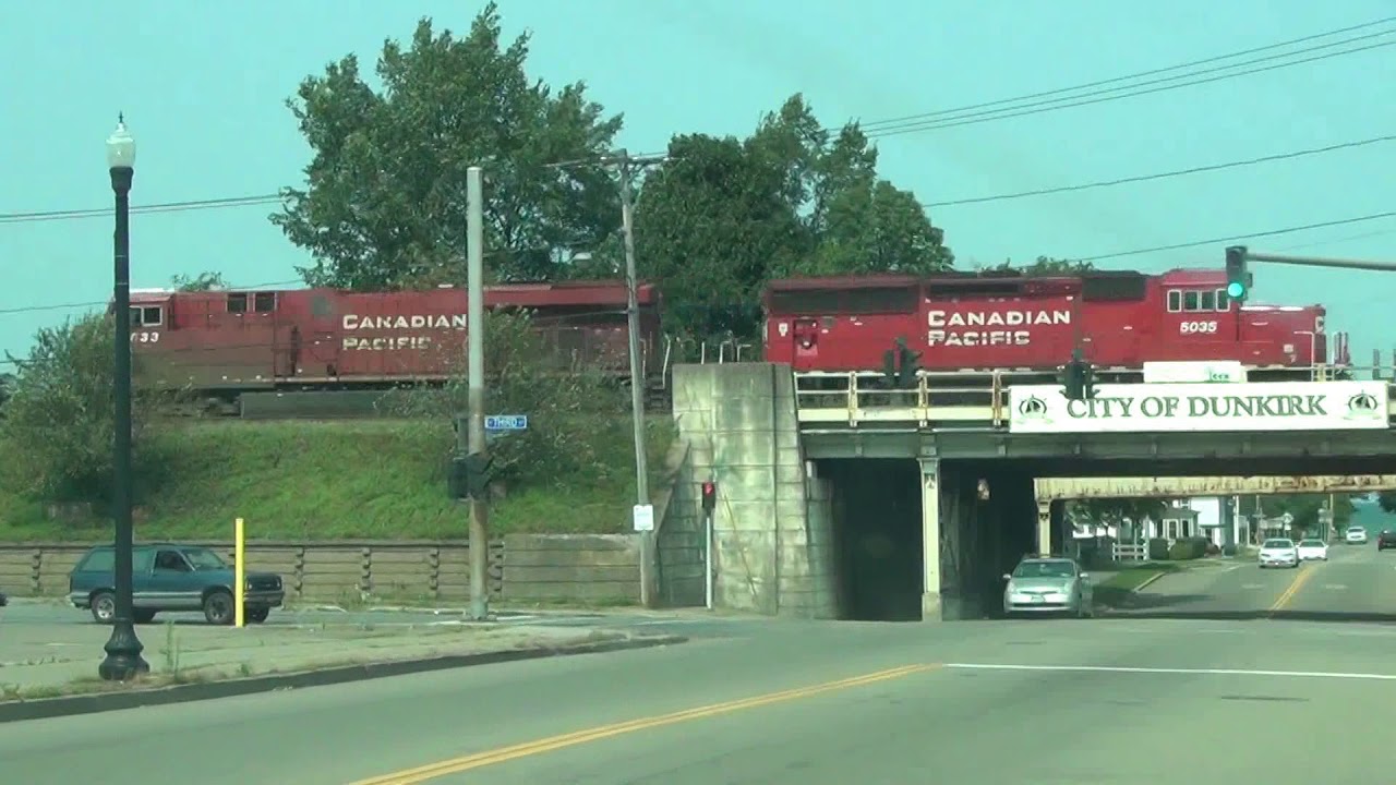 CP SD30-ECO  on Canadian Pacific Train