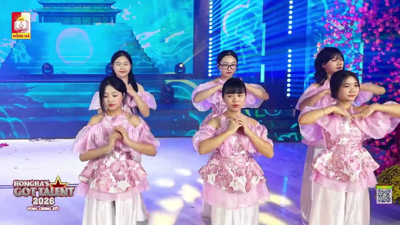 Múa: Bắt thang lên hỏi ông trời - tập thể lớp 8A11 | HONGHA'S GOT TALENT