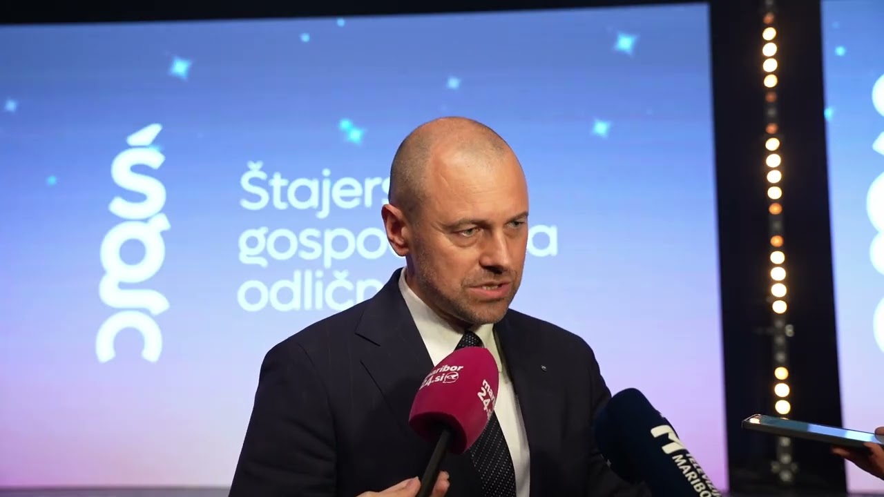 Blaž Brodnjak, predsednik uprave NLB - nagrada za izjemne gospodarske in podjetni&scaron;ke dosežke