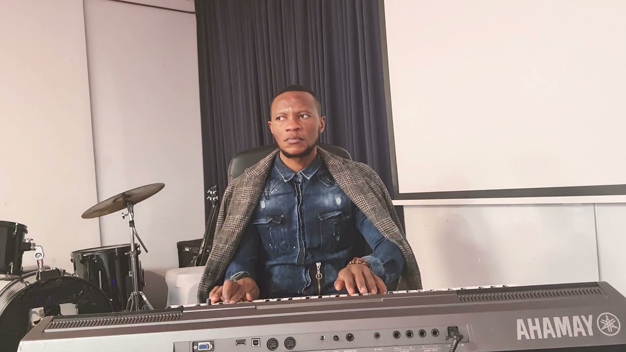 Belle_Ambiance mélodique pour Danser #Ev Robert Okhe | piano show