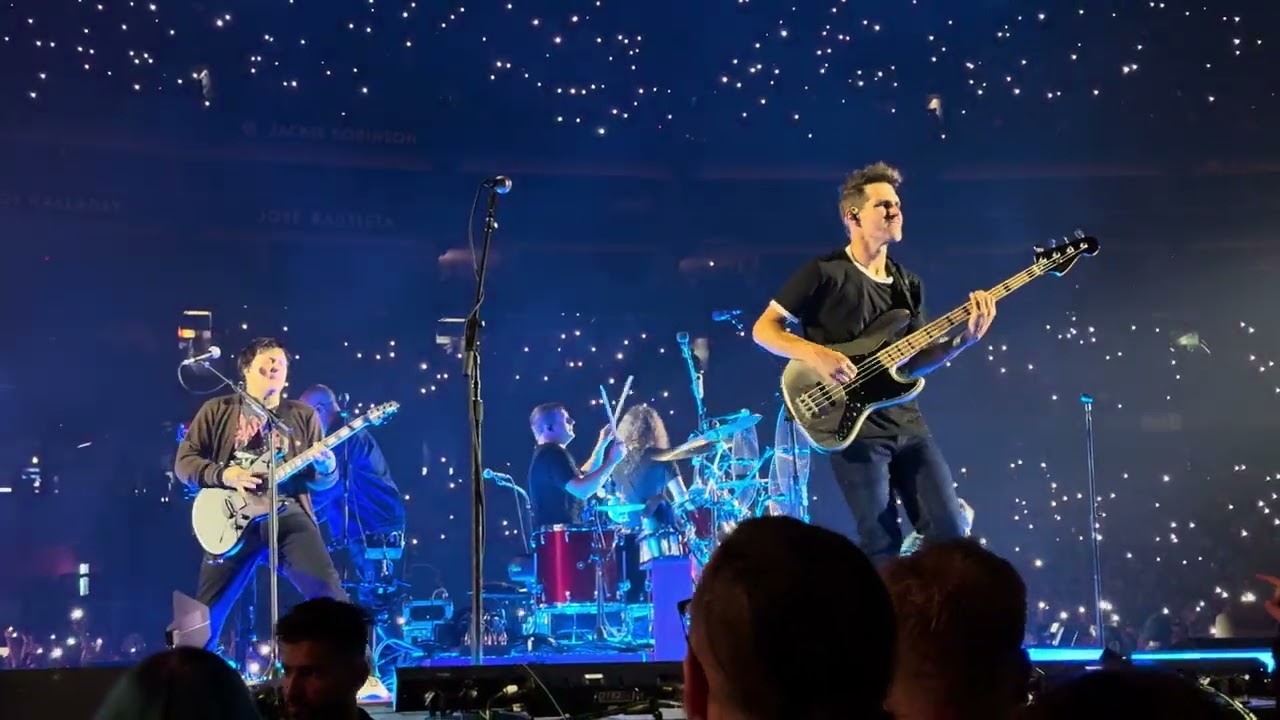 My Chemical Romance - The Ghost of You (2025-08-22, Rogers Centre, Toronto, ON) [4K HDR]