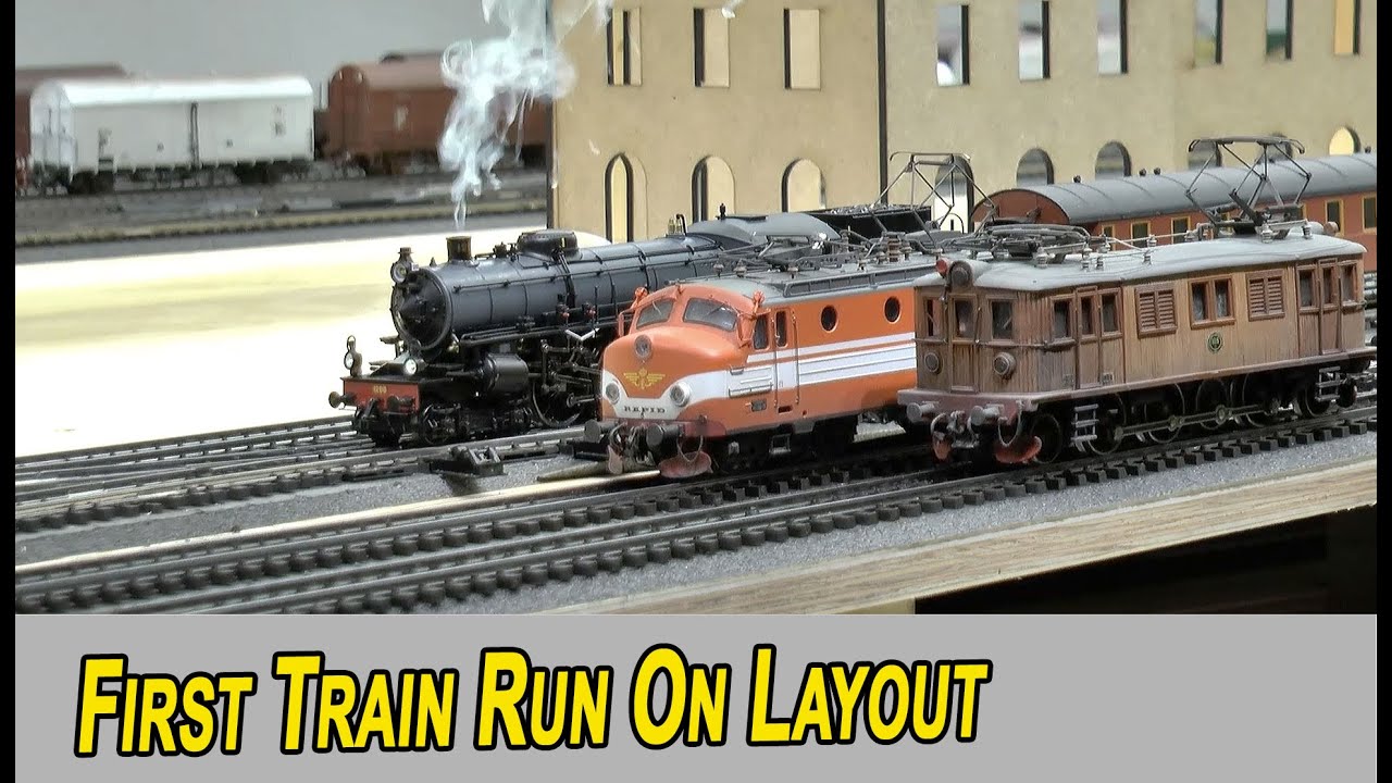 Layout tour - First train runs on the new grand layout