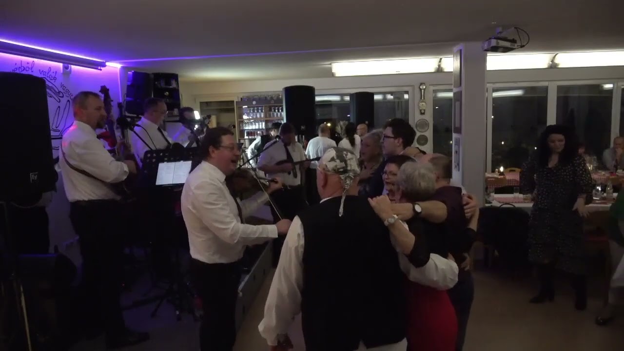 Disznótoros vacsora 2025 Bécs Tisza Tambura zenekar Mulatság