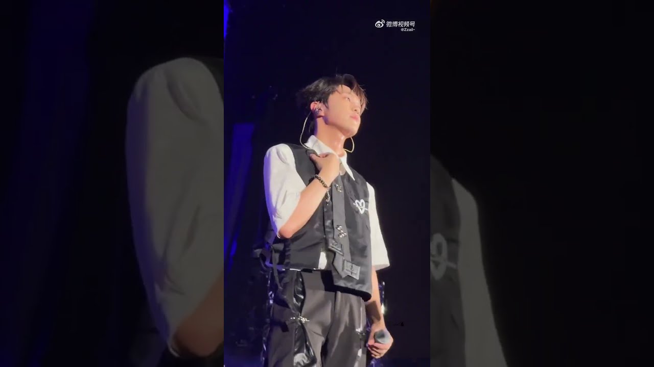 [Live] Zhang Xingte sings “Story”｜Happy Valley Music Festival【张星特】现场唱《故事》好好听！武汉欢乐谷音乐节 8/10/24