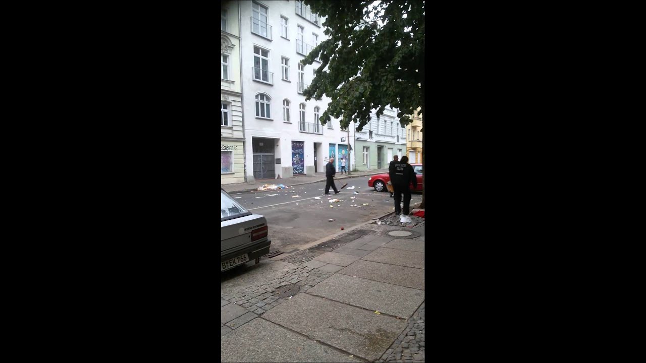 12. 07.  Rigaer 94 /19 uhr