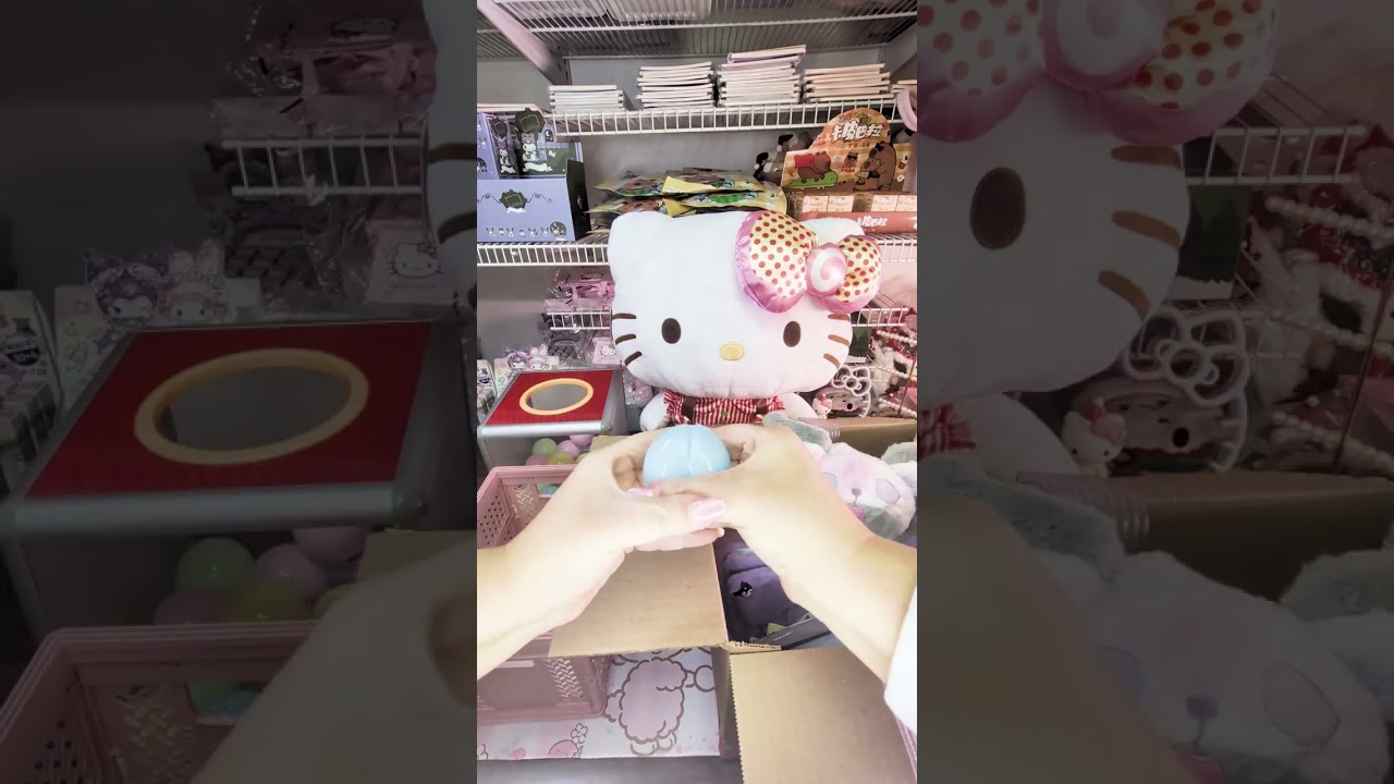 Packing a 12 Sanrio Capsule order!