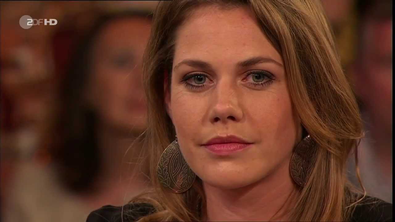 Felicitas Woll zu Gast bei Markus Lanz (ZDF 8.5.2013) 720p