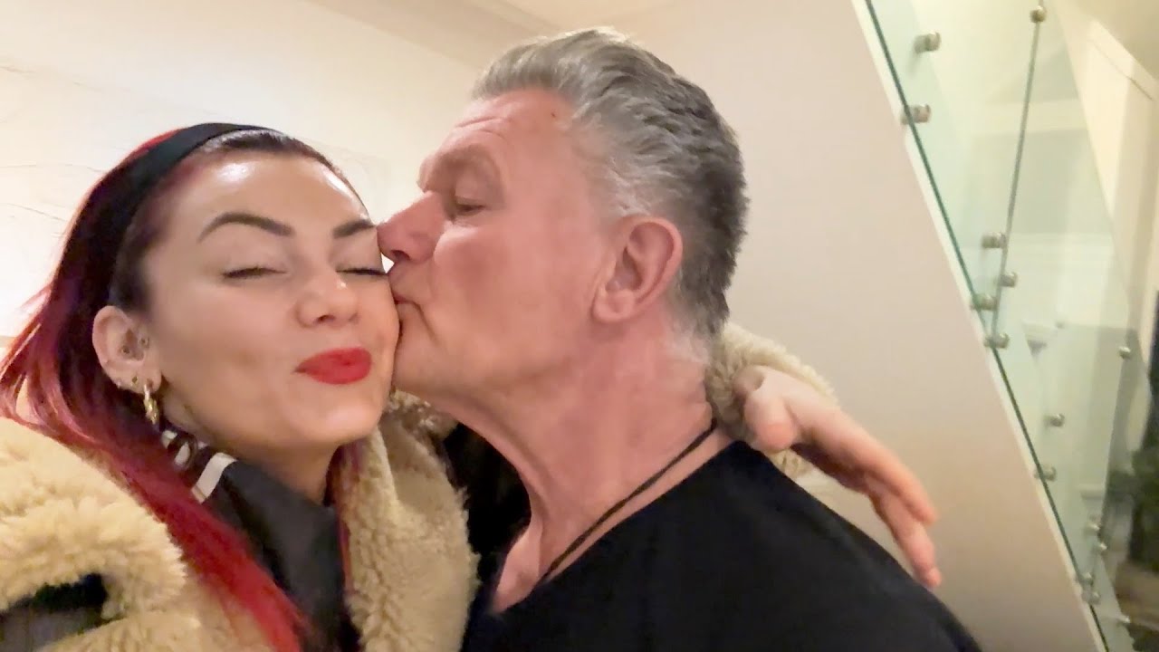 the last few days with mum and dad! dad takes over the vlog and saying goodbye :(