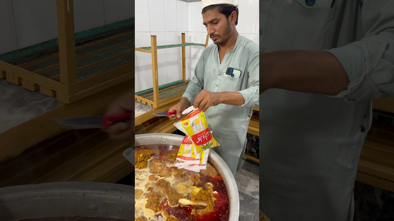 Special Peshawari Siri Paye Recipe | Peshawari Head and Legs Making Process - Paye Nashta #shorts