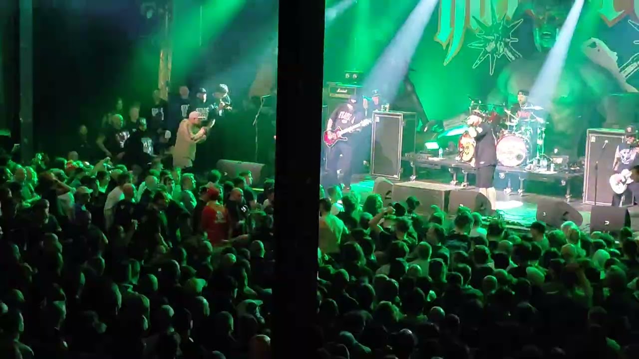 20min of HATEBREED from Revolution Calling 2025, Eindhoven Netherlands