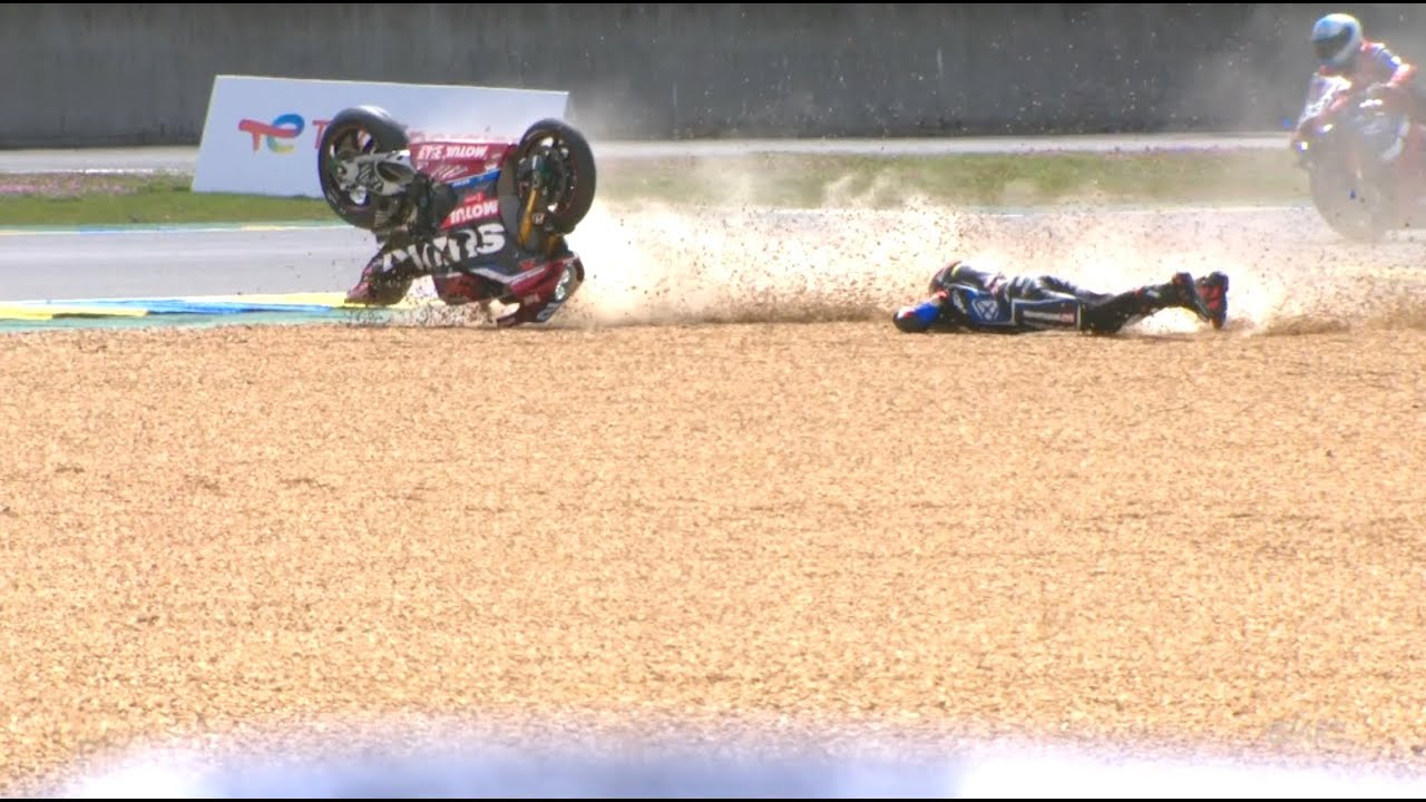 Catastrophic start for #12 Yoshimura Sert 😱